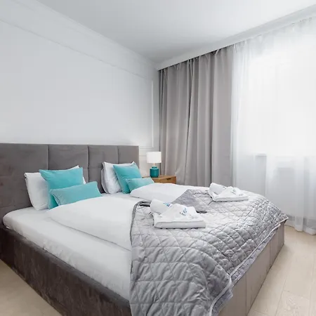 Plac Slowianski Z Balkonem Centrum By Renters Lägenhet Świnoujście