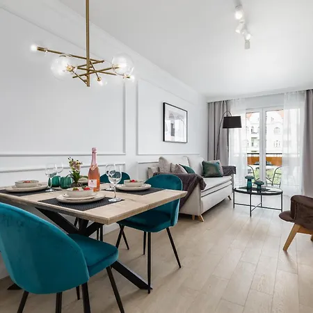 Plac Slowianski Z Balkonem Centrum By Renters Lägenhet *